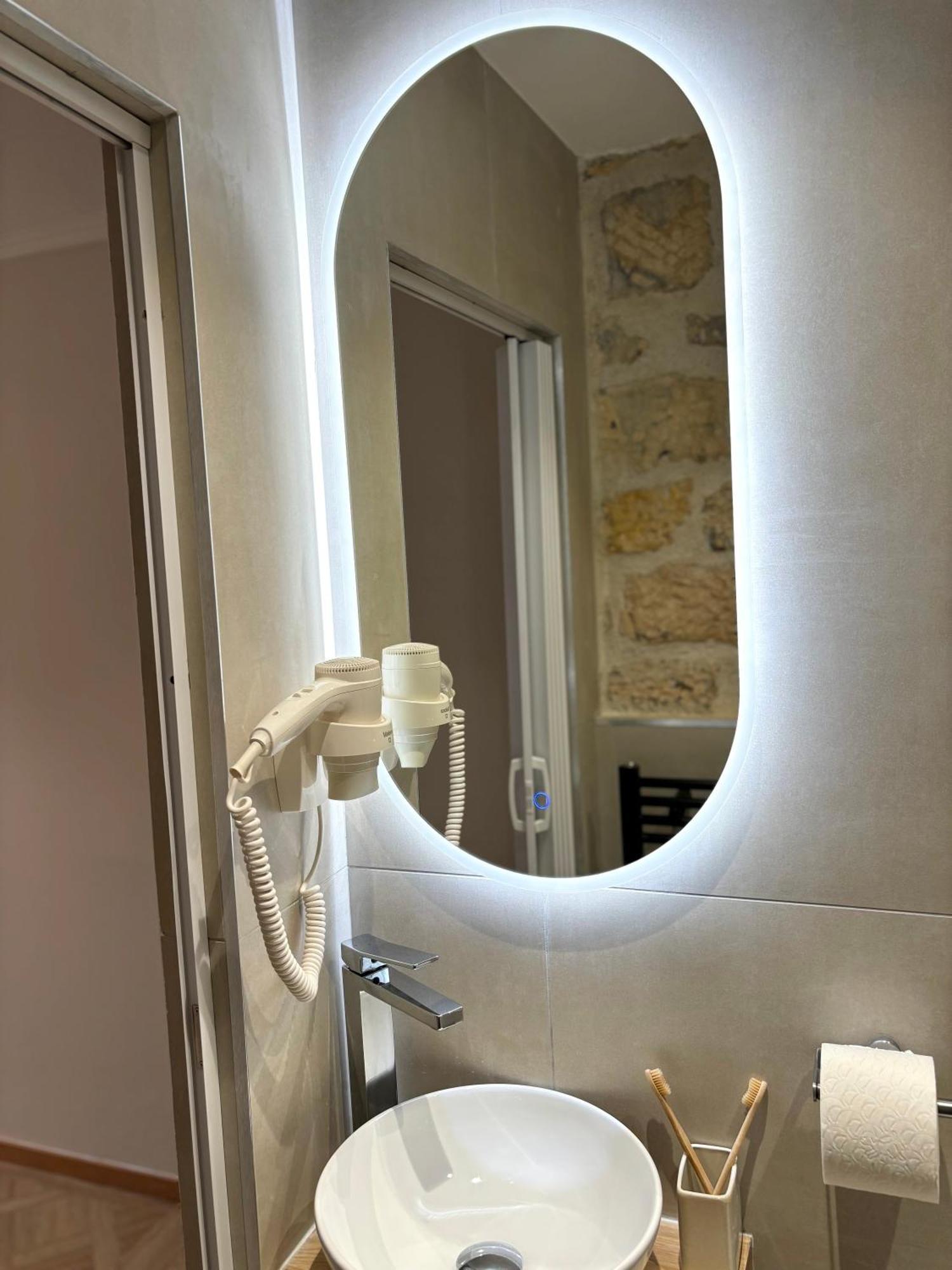 Hotel Paris Amore Hotel *